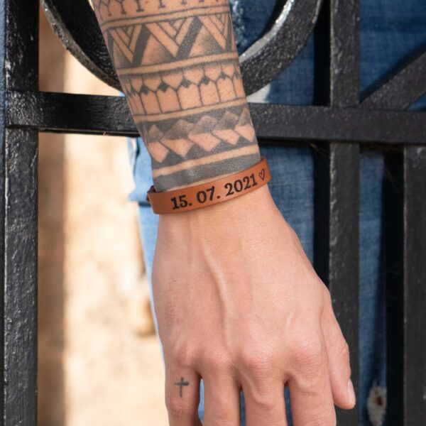 Персонализирана Мъжка гривна 'Bolyar' от естествена кожа- handmade